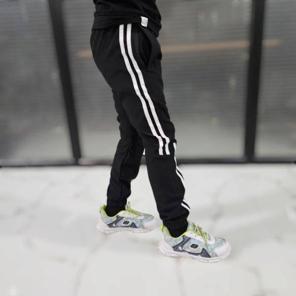 KiDS TRACKPANT FREE  🎁 1 PAIRS SOCKS - Image 4