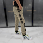 KiDS TRACKPANT FREE 🎁 1 PAIRS SOCKS - Image 4