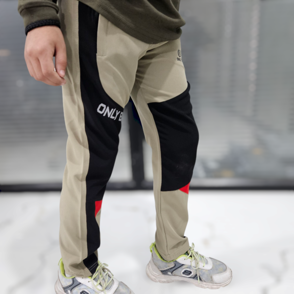 KiDS TRACKPANT - Image 11